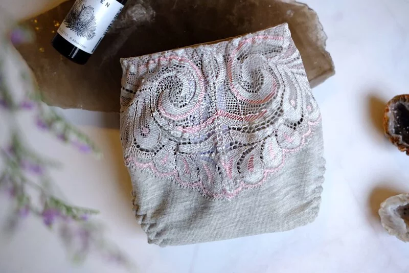 lace,lingerie,underwear,台灣製,蕾絲,蕾絲內褲,性感內褲,日式內褲,中腰內褲
