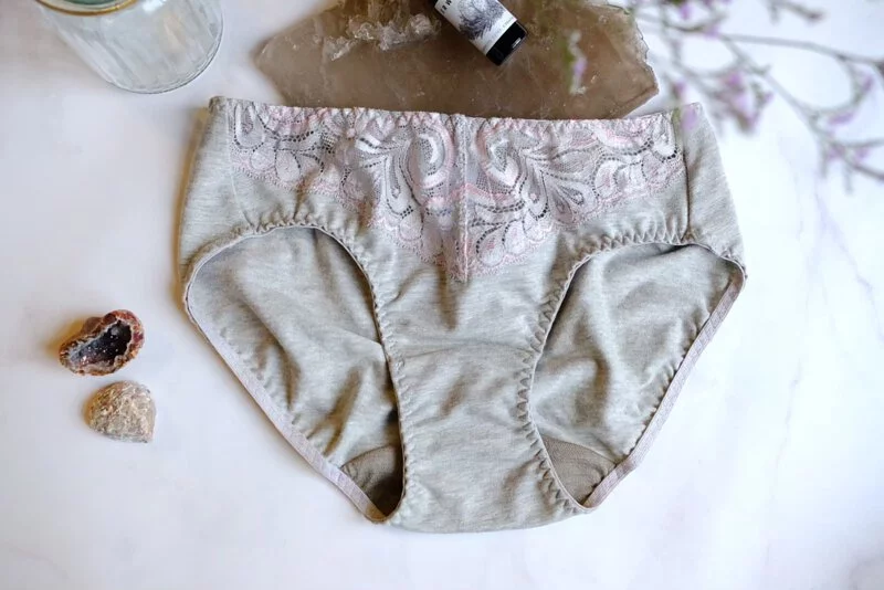 lace,lingerie,underwear,台灣製,蕾絲,蕾絲內褲,性感內褲,日式內褲,中腰內褲