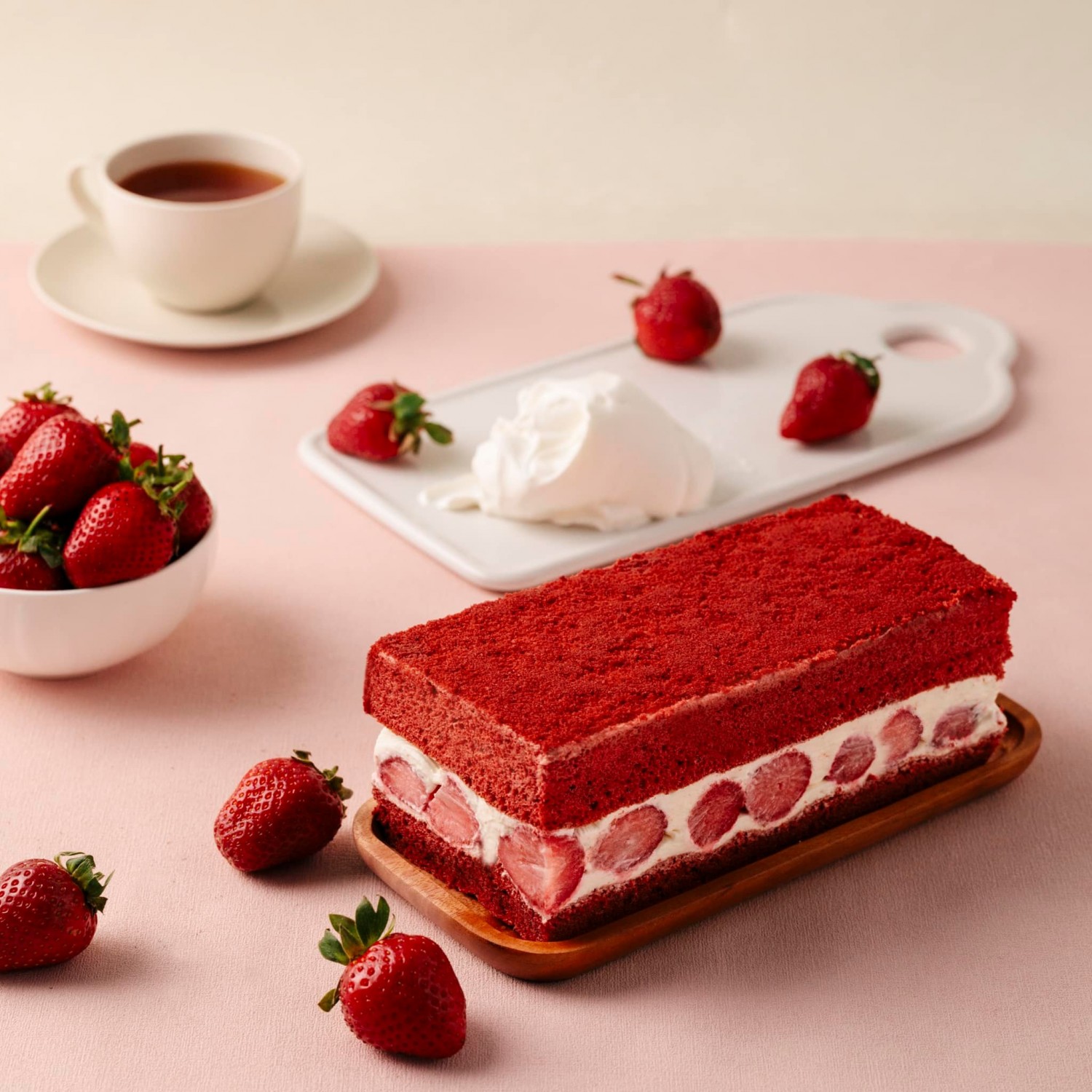 草莓紅絲絨蛋糕